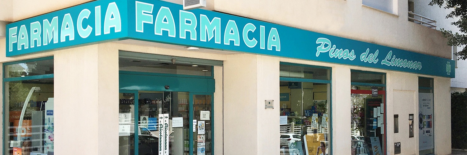 imagen panoramica de la farmacia corregida
